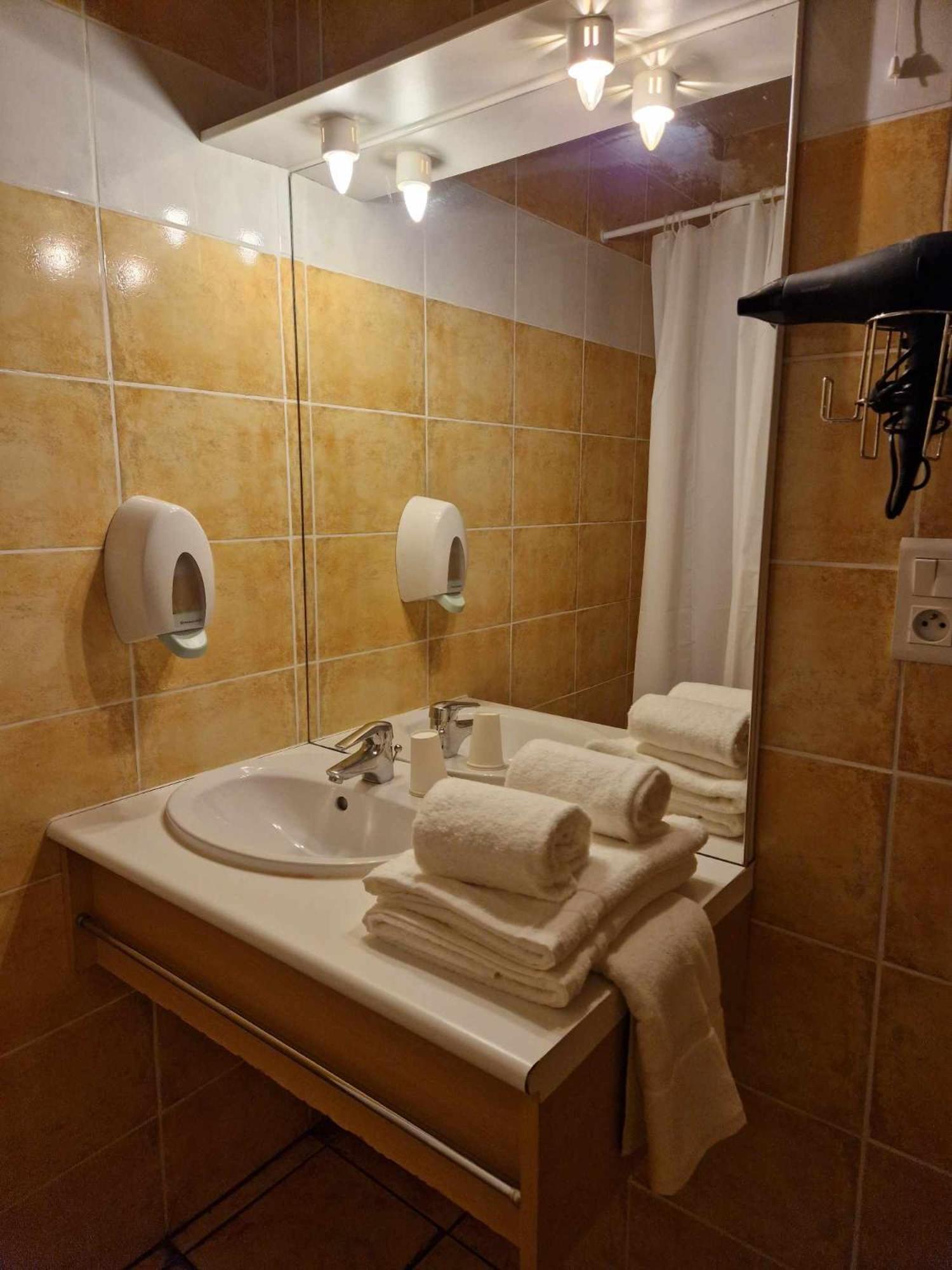 Tempo Hotel Мийо Екстериор снимка